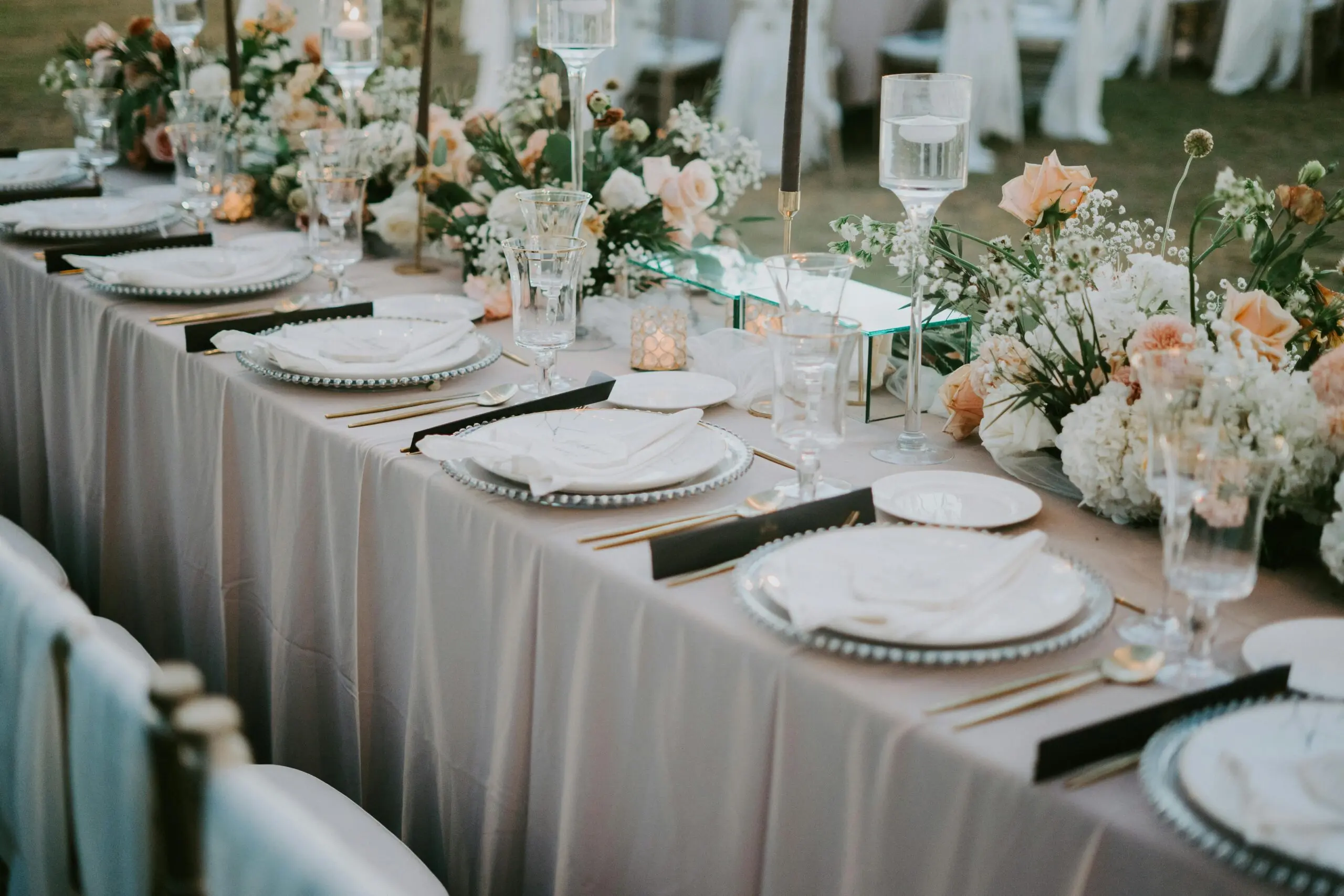catering outdoor wedding reception