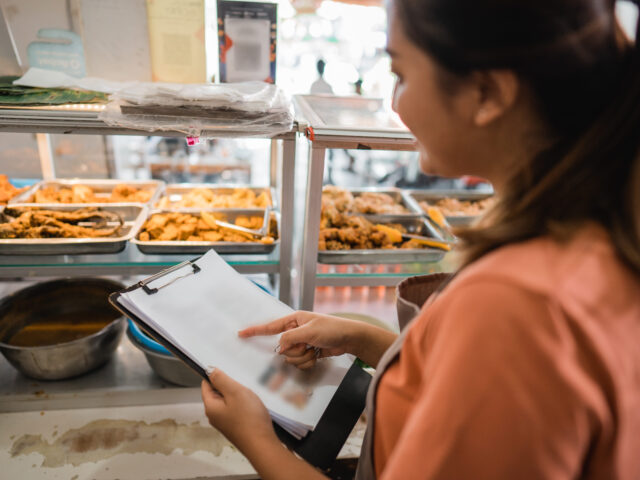 Watch Out for These Hidden Fees When Looking for Budget-Friendly Food Options