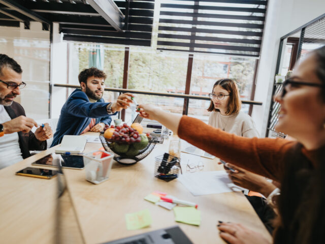 Feeding the Whole Office Without Breaking the Bank: Smart Menu Planning